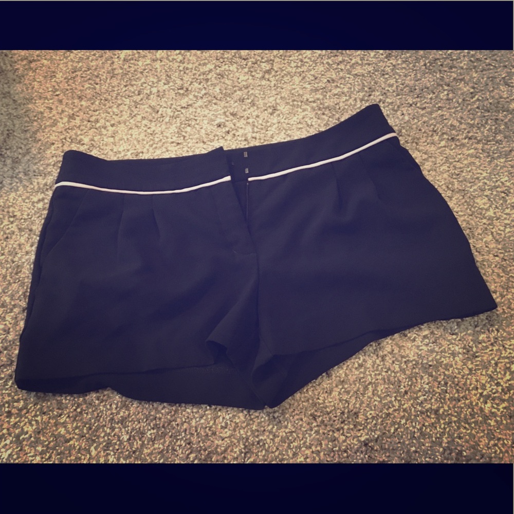 Express black dress shorts 4